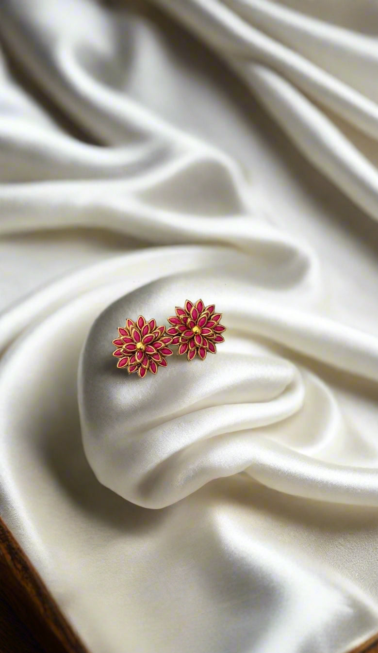 Handmade Kundan Earrings – 3D Floral Design with Eye Shaped Kundan Stones