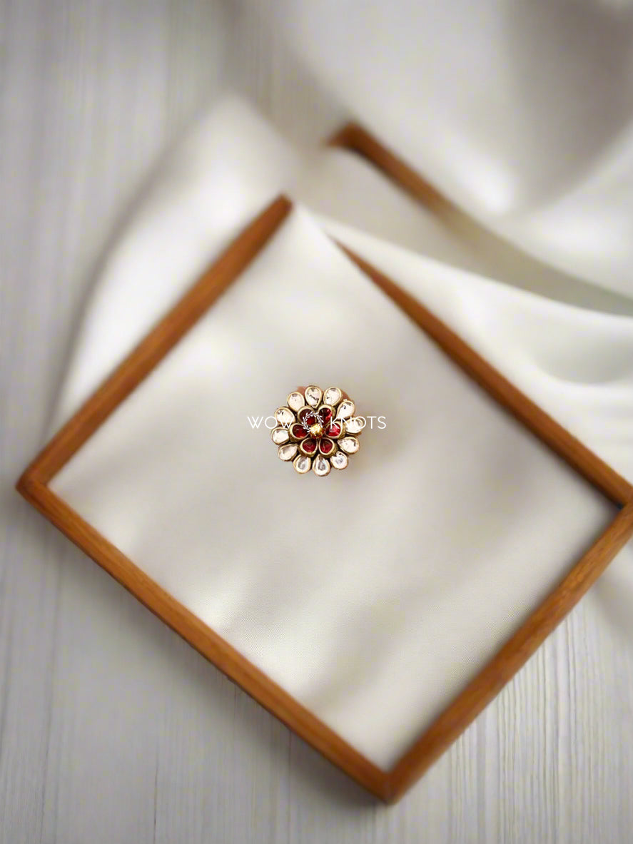 Glossy Silver Kundan Ring with Red Accents