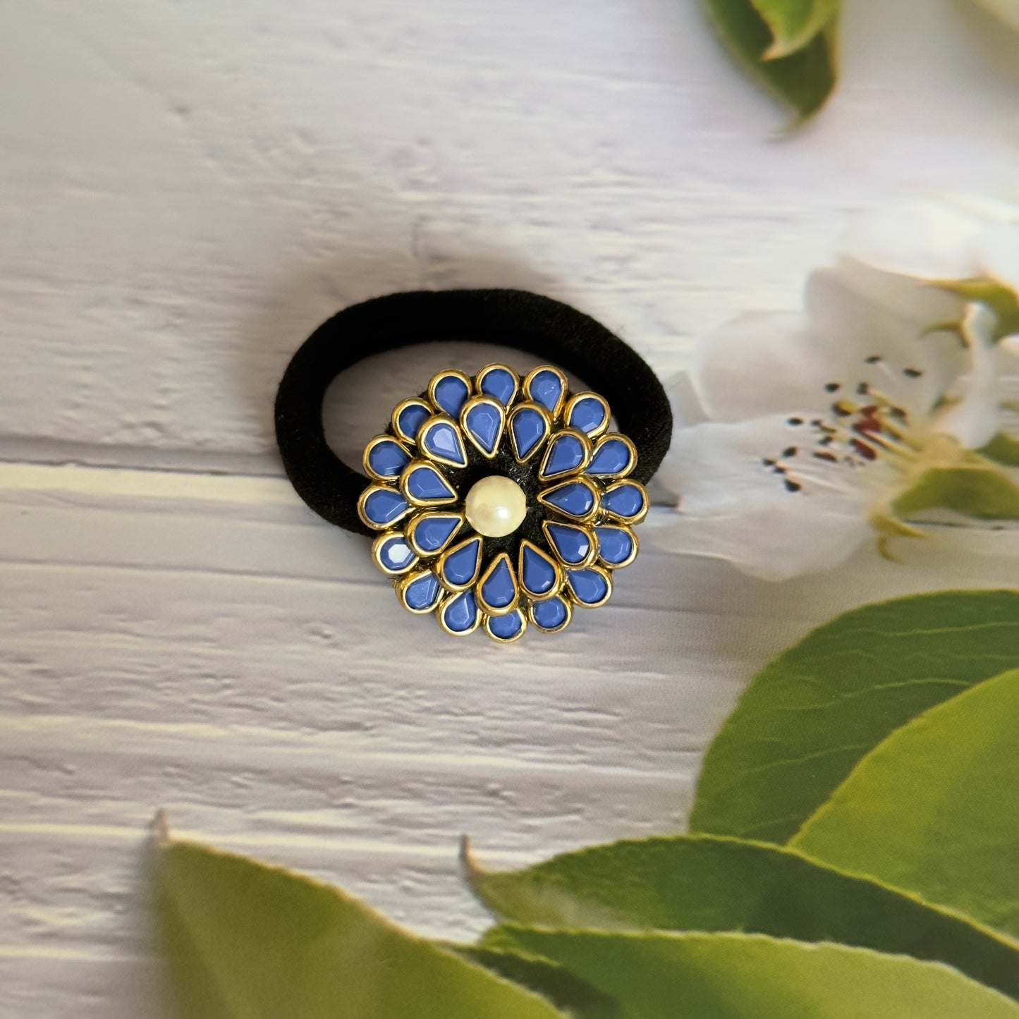 Kundan Rubber Band/Hair Tie - Daisy