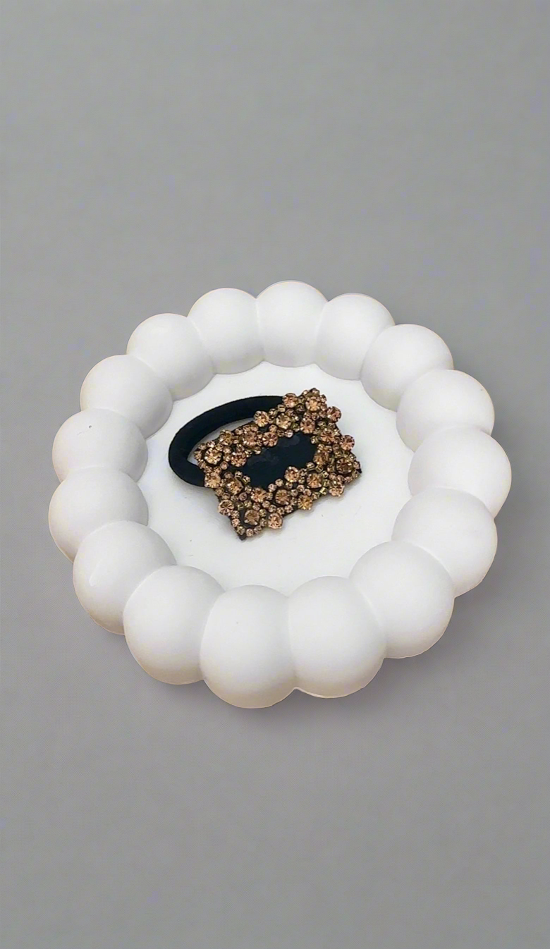 Handmade Stone Hair Ties – Stylish & Elegant Hair Accessories
- Rectangle