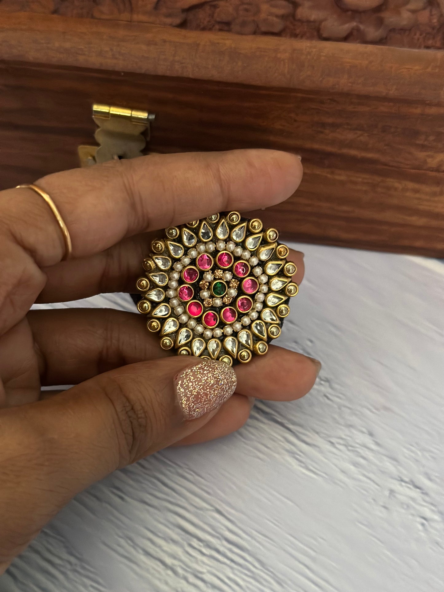 Small Chakra Kundan Rubber Band/Hair Tie