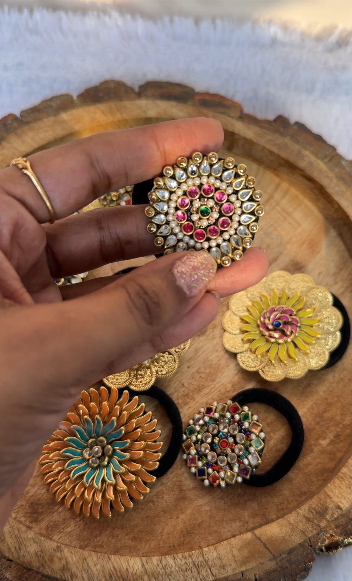 Small Chakra Kundan Rubber Band/Hair Tie