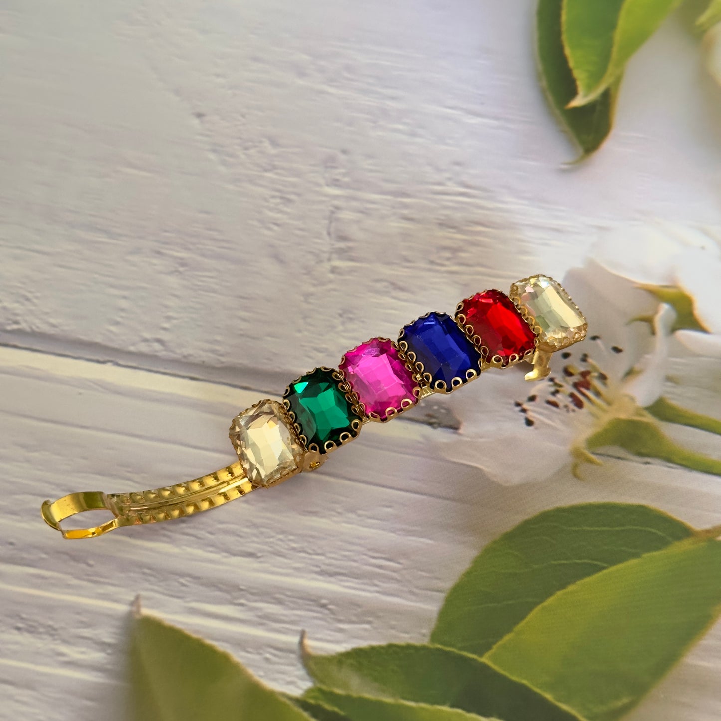 Kundan Centre Hair Clip - Shimmery Crystals