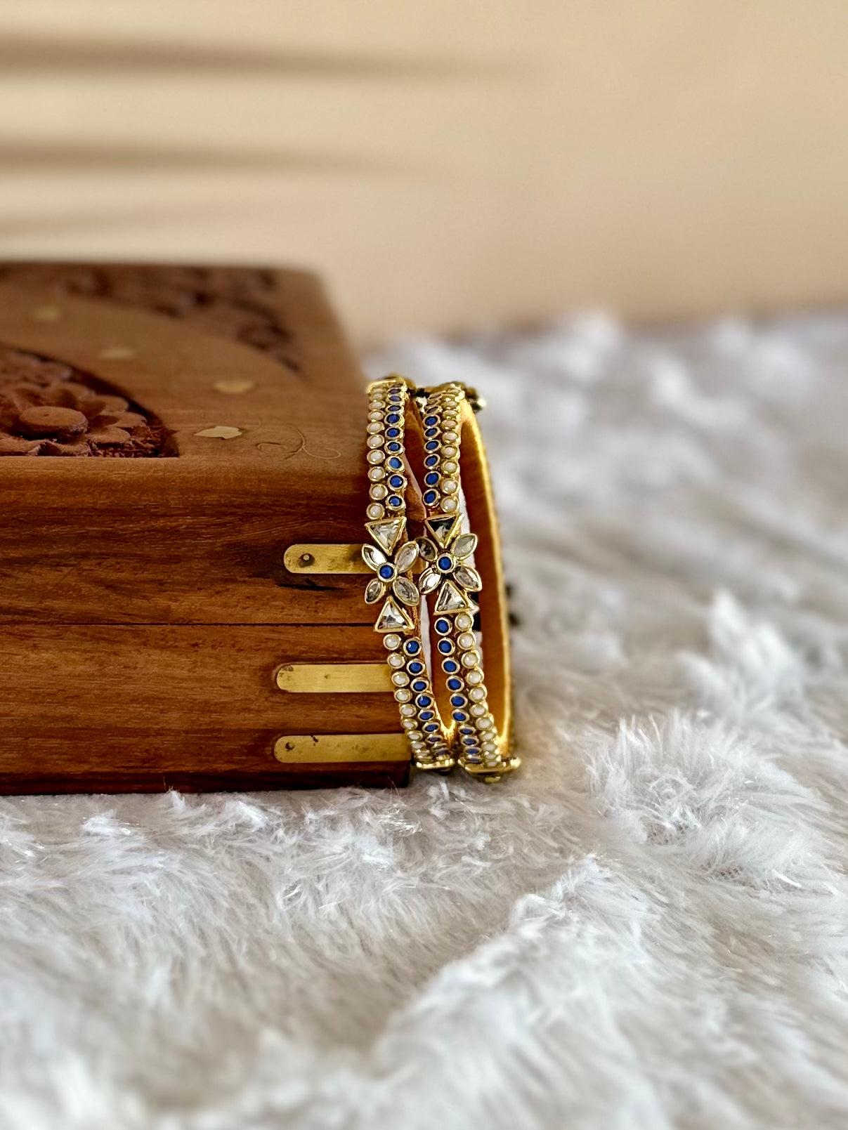 Dotted Silk Thread Kundan Bangles Inspried Treasures in White and Navy  Blue, Green and Baby Pink Round Kundans