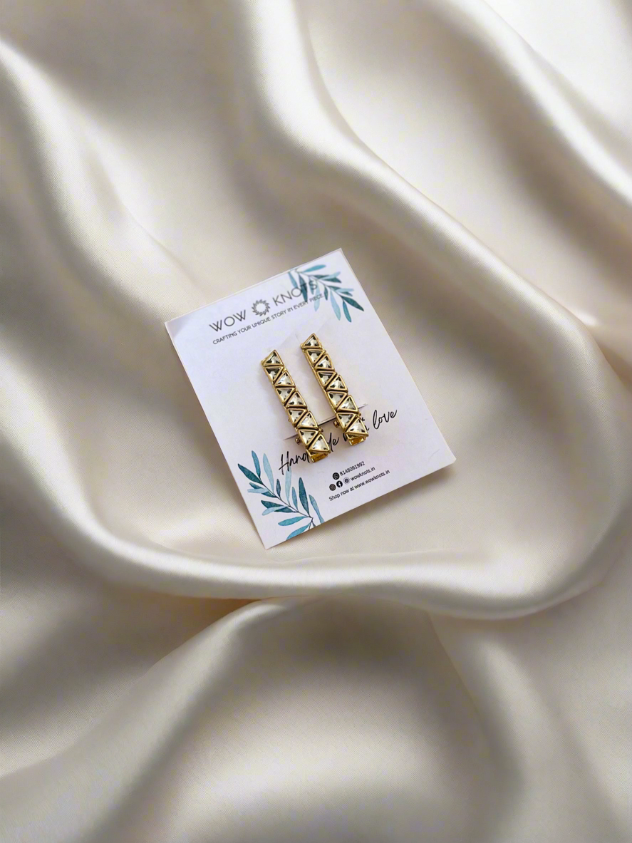 Glossy White Kundan Hair Clip