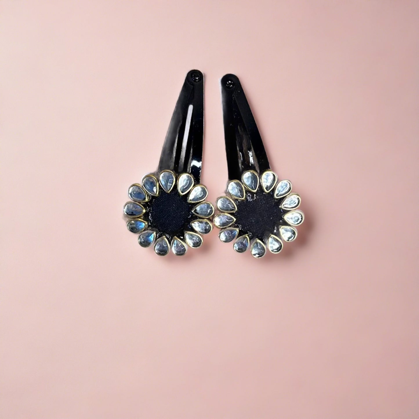 Kundan Tic Tac Clip - Single Line Glossy Drops