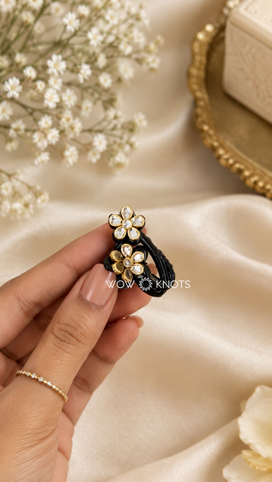 Black Kundan Floral Claw Hair Clip – Silver Kundan Embellished