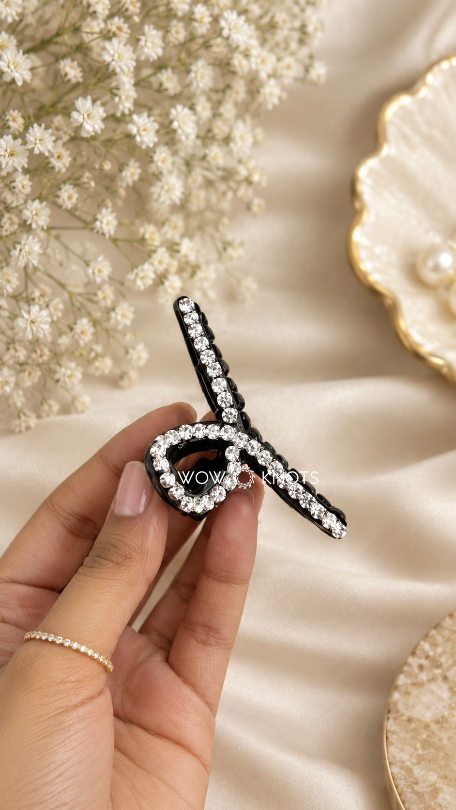 Black Rhinestone Bow Hair Clip – Sparkling Hair Accessory