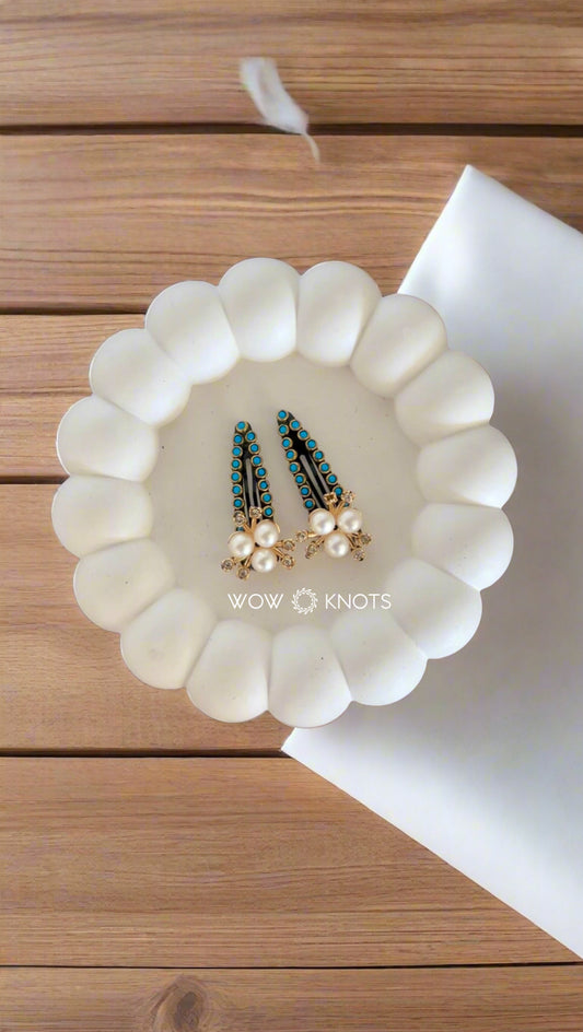 Blue Kundan with Pearl Flower Soft Tic Tac Hair Clip