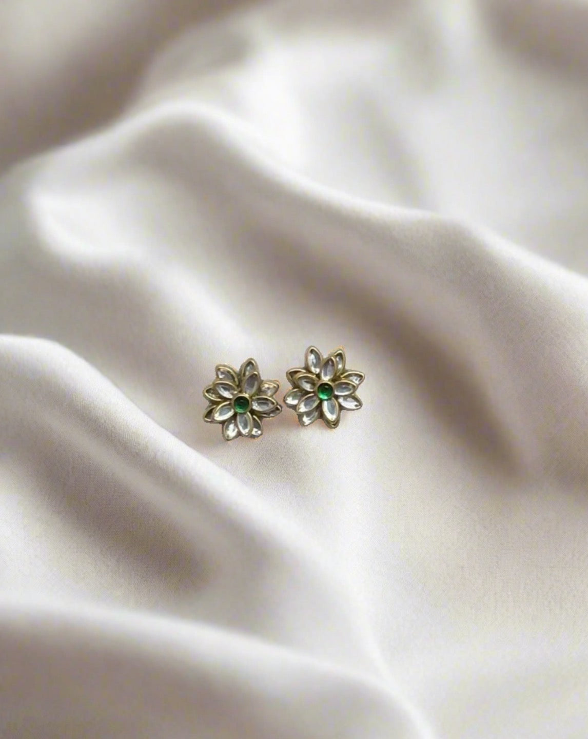 Silver and Green Kundan Studs/Earrings