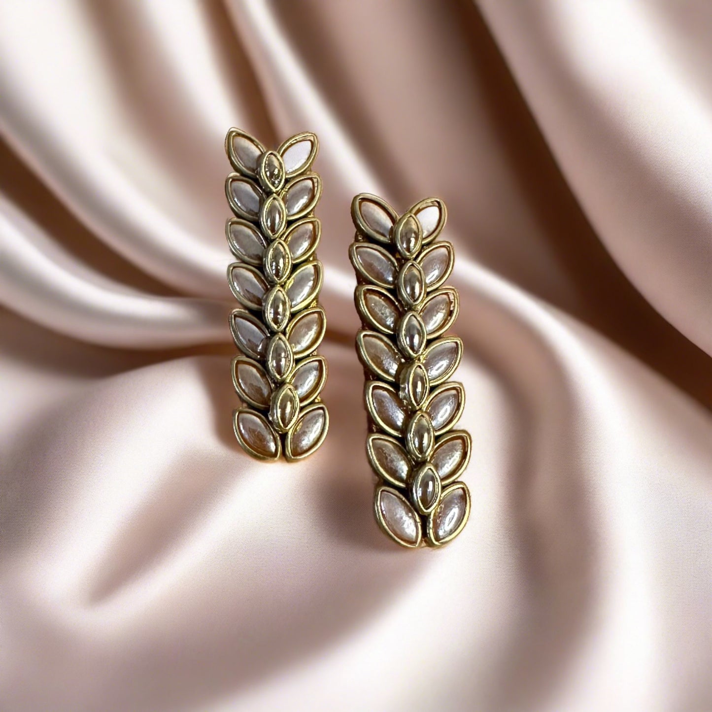 Kundan Earrings - Foliage Magnificence